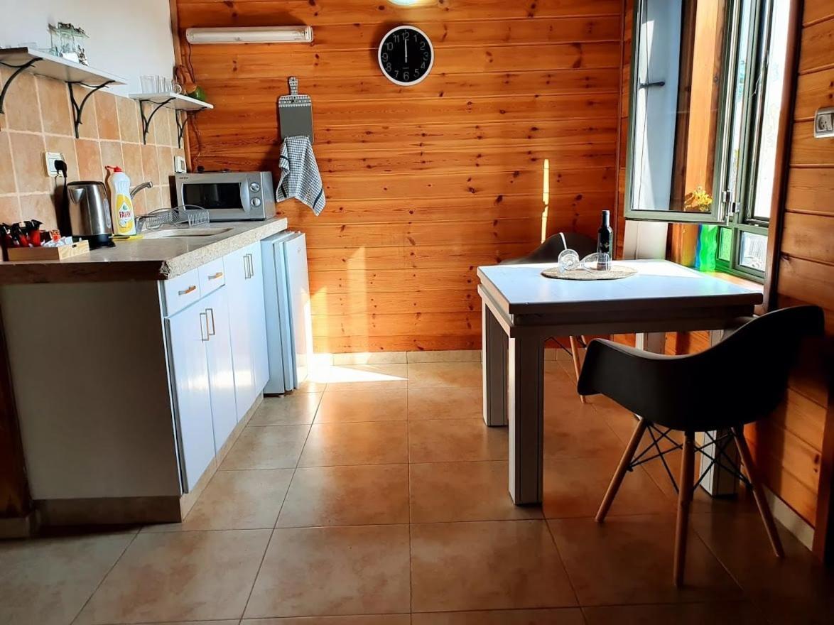 Sharvit Hakesem Vila Livnim Exterior foto