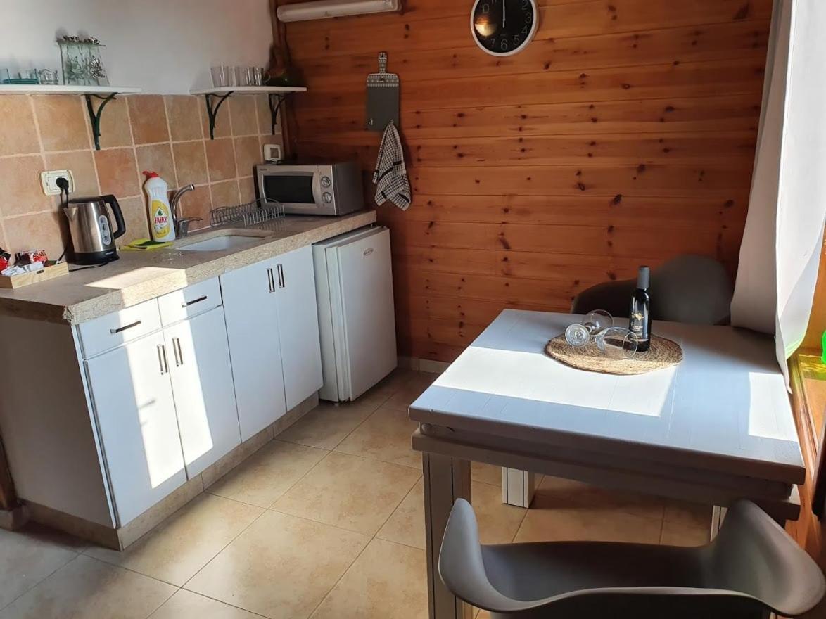 Sharvit Hakesem Vila Livnim Exterior foto